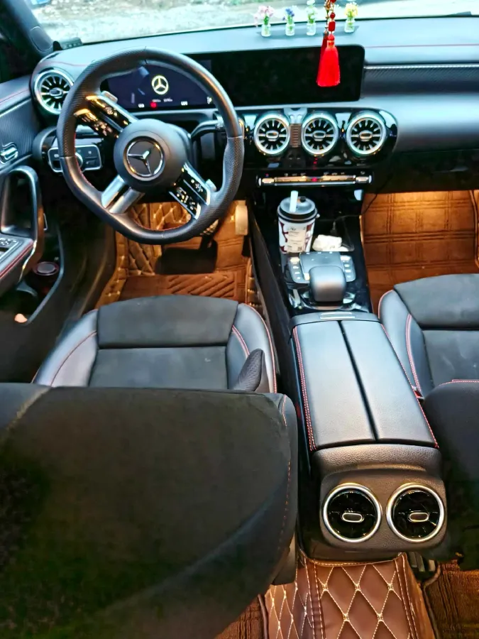 2024 Mercedes-Benz A Class 1.3T 163HP L4 7DCT,autocango,china used car exporter,china ev exporter,chinese used car exporter,chinese used ev exporter