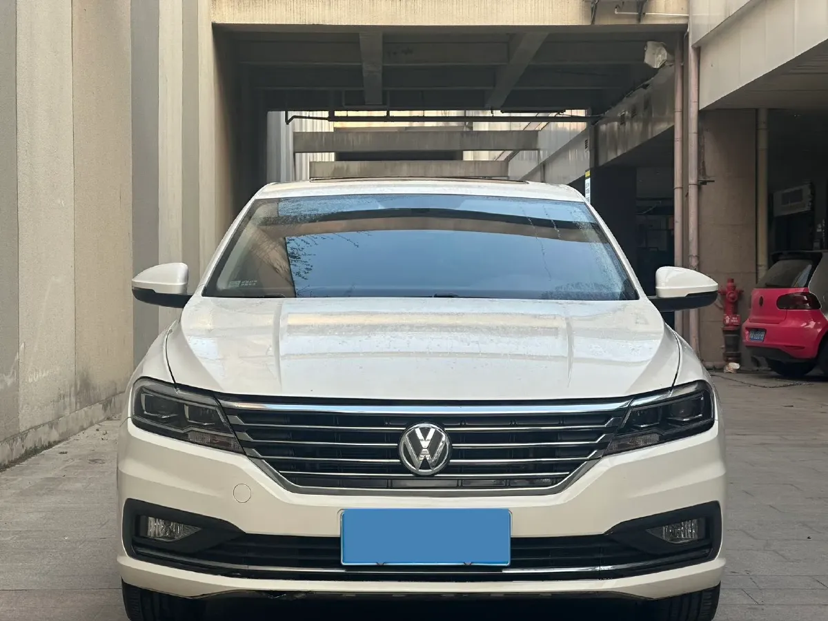 2022 Volkswagen Sagitar 1.2T 116HP L4 7DCT,autocango,china used car exporter,china ev exporter,chinese used car exporter,chinese used ev exporter