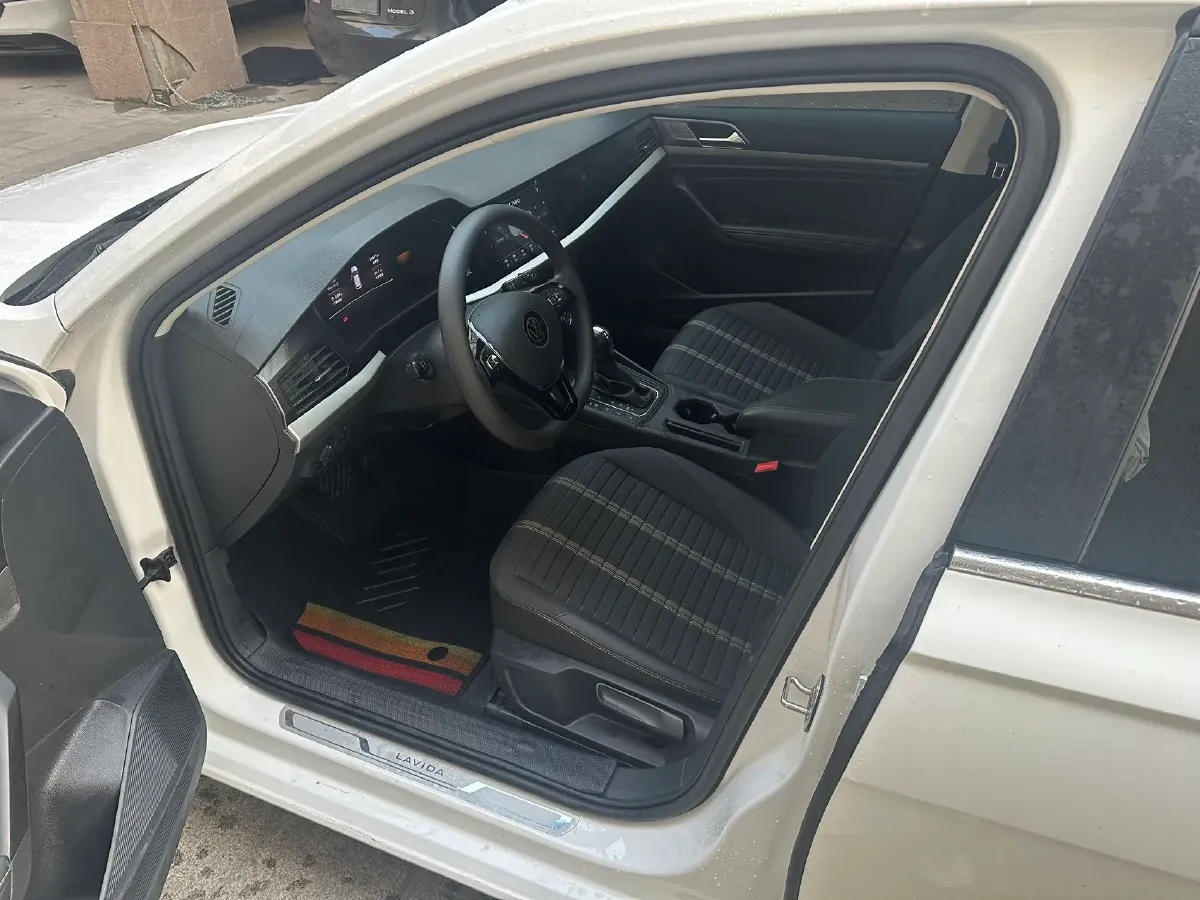 2022 Volkswagen Sagitar 1.2T 116HP L4 7DCT,autocango,china used car exporter,china ev exporter,chinese used car exporter,chinese used ev exporter