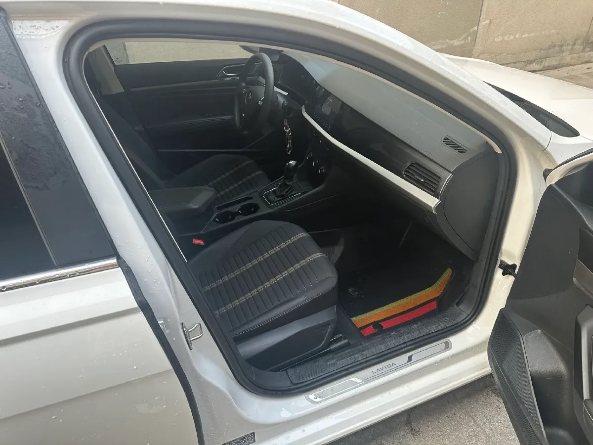 2022 Volkswagen Sagitar 1.2T 116HP L4 7DCT,autocango,china used car exporter,china ev exporter,chinese used car exporter,chinese used ev exporter