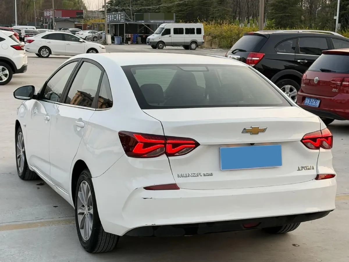2022 Chevrolet Monza 1.5L 113HP L4 6AT,autocango,china used car exporter,china ev exporter,chinese used car exporter,chinese used ev exporter