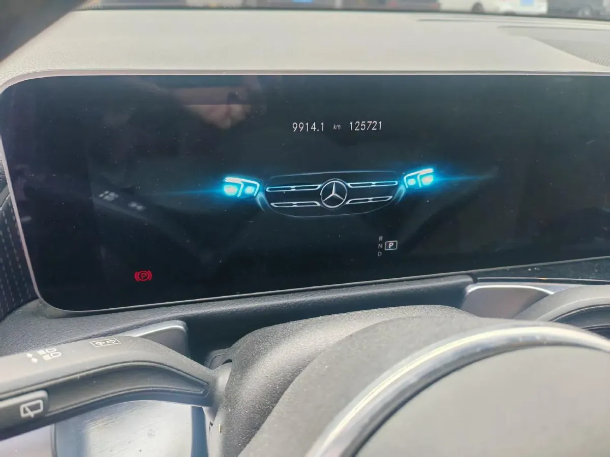 2020 Mercedes-Benz GLB Class 1.3T 163HP L4 7DCT,autocango,china used car exporter,china ev exporter,chinese used car exporter,chinese used ev exporter