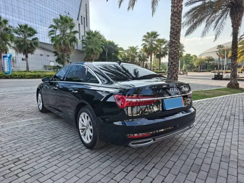2020 Audi A6L 2.0T 190HP L4 7DCT,autocango,china used car exporter,china ev exporter,chinese used car exporter,chinese used ev exporter