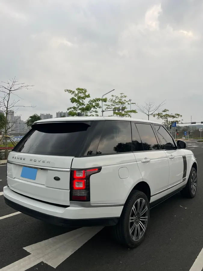 2016 Land Rover Range Rover Evoque 2.0T 241HP L4 9AT,autocango,china used car exporter,china ev exporter,chinese used car exporter,chinese used ev exporter