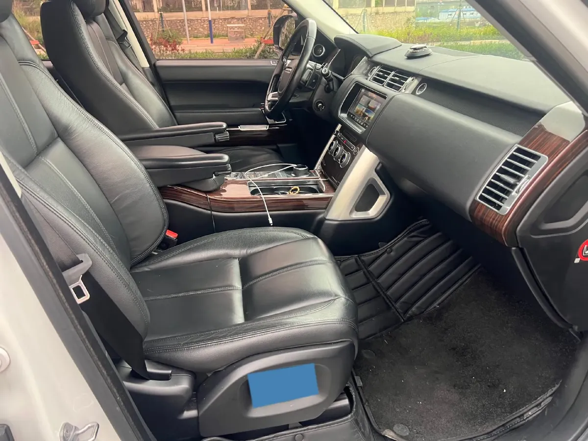 2016 Land Rover Range Rover Evoque 2.0T 241HP L4 9AT,autocango,china used car exporter,china ev exporter,chinese used car exporter,chinese used ev exporter