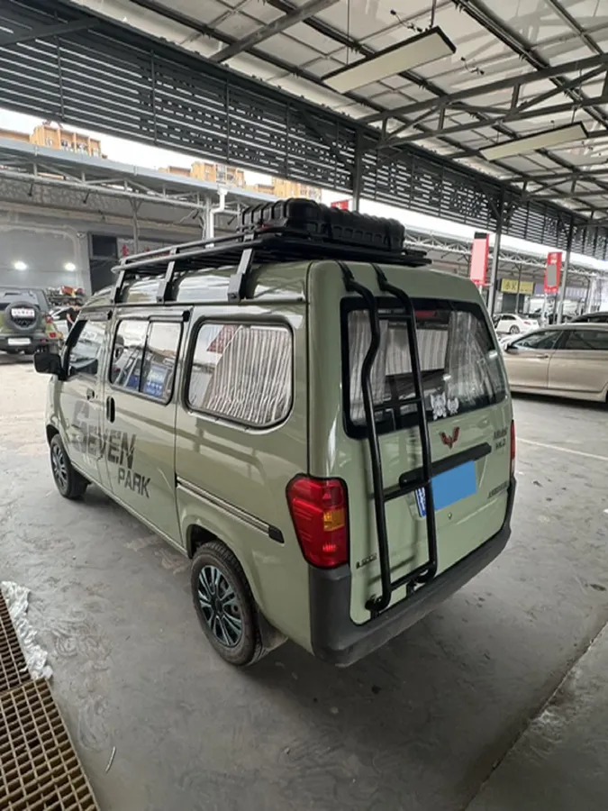 2020 WuLing ZhiGuang 1.2L 76HP L4 5MT,autocango,china used car exporter,china ev exporter,chinese used car exporter,chinese used ev exporter