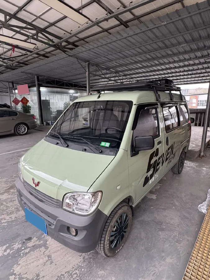 2020 WuLing ZhiGuang 1.2L 76HP L4 5MT,autocango,china used car exporter,china ev exporter,chinese used car exporter,chinese used ev exporter