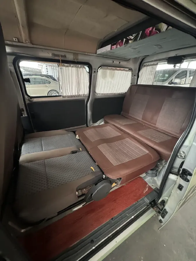 2020 WuLing ZhiGuang 1.2L 76HP L4 5MT,autocango,china used car exporter,china ev exporter,chinese used car exporter,chinese used ev exporter