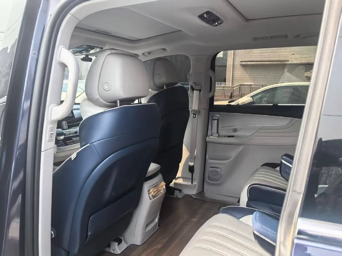 2022 Roewe iMAX8 2.0T 234HP L4 8AT,autocango,china used car exporter,china ev exporter,chinese used car exporter,chinese used ev exporter