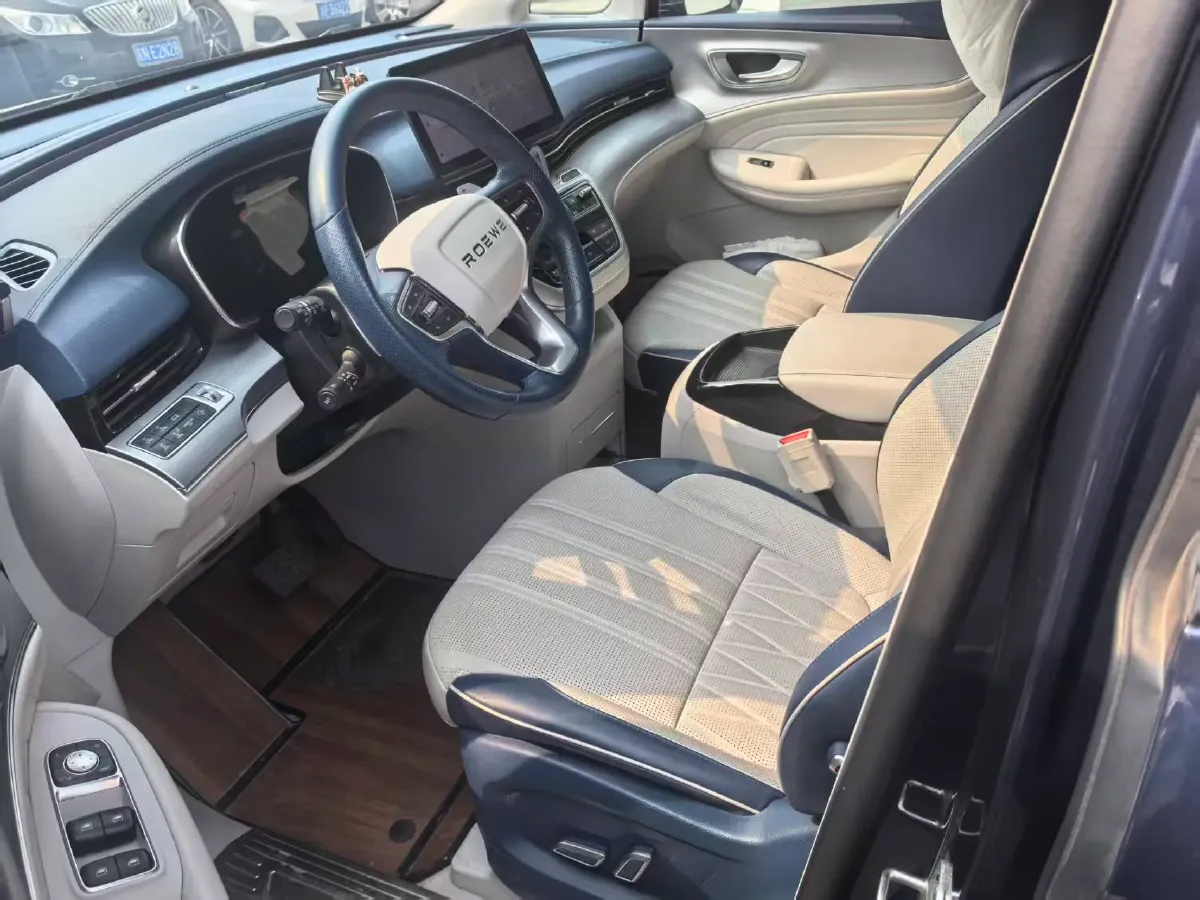 2022 Roewe iMAX8 2.0T 234HP L4 8AT,autocango,china used car exporter,china ev exporter,chinese used car exporter,chinese used ev exporter