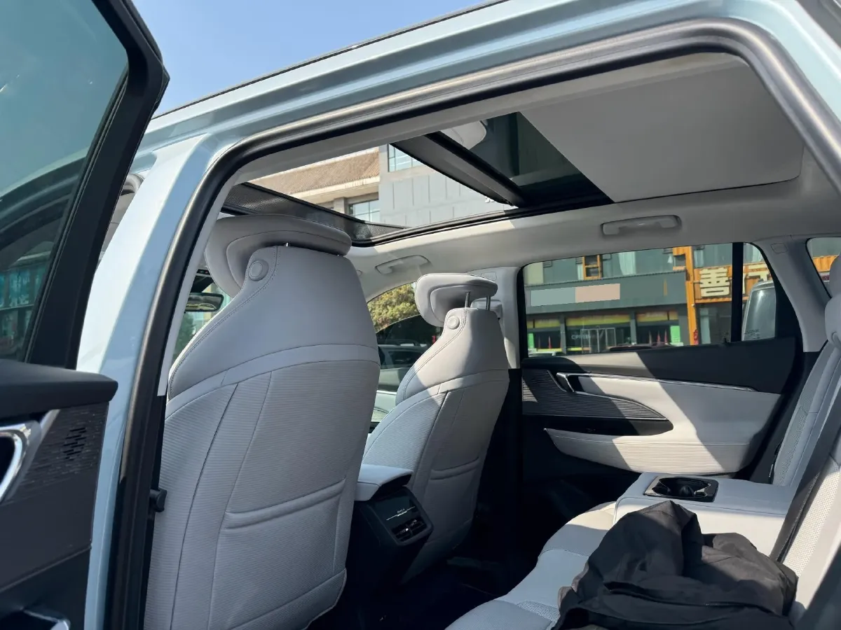 2023 Skoda Kodiak GT 2.0T 186HP L4 7DCT,autocango,china used car exporter,china ev exporter,chinese used car exporter,chinese used ev exporter