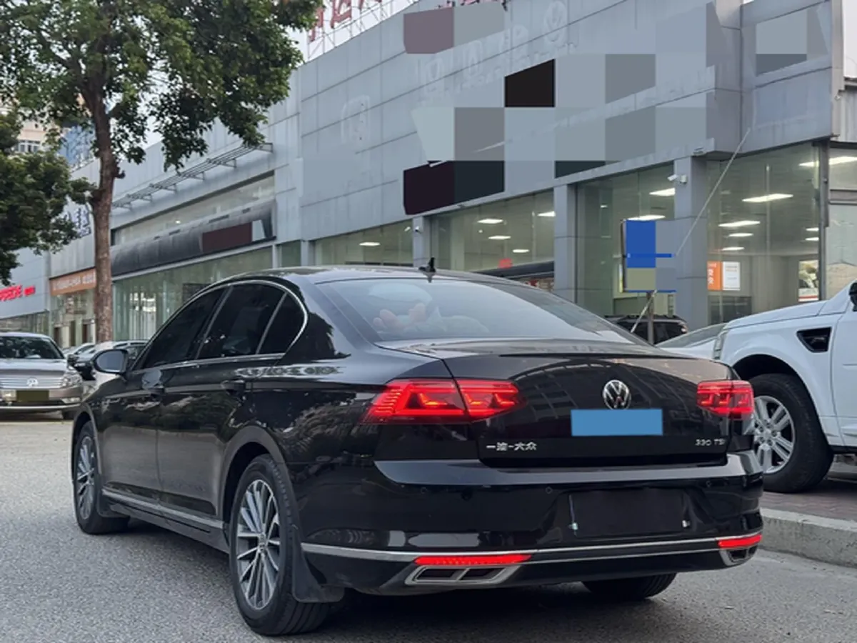 2020 Volkswagen Magotan 1.4T 150HP L4 7DCT,autocango,china used car exporter,china ev exporter,chinese used car exporter,chinese used ev exporter