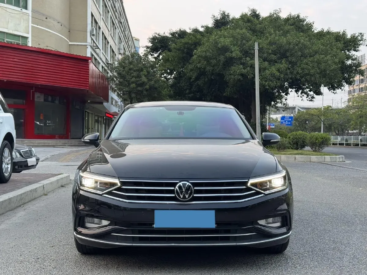 2020 Volkswagen Magotan 1.4T 150HP L4 7DCT,autocango,china used car exporter,china ev exporter,chinese used car exporter,chinese used ev exporter