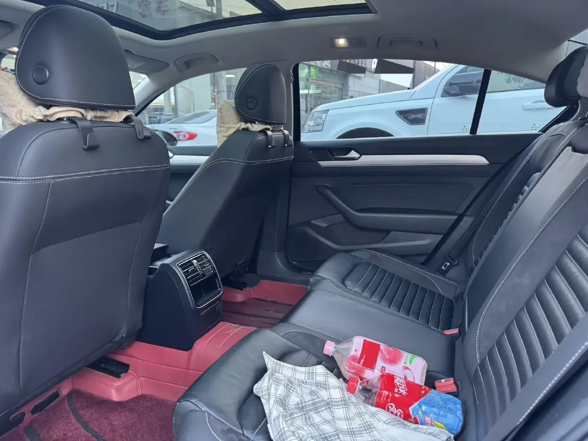 2020 Volkswagen Magotan 1.4T 150HP L4 7DCT,autocango,china used car exporter,china ev exporter,chinese used car exporter,chinese used ev exporter