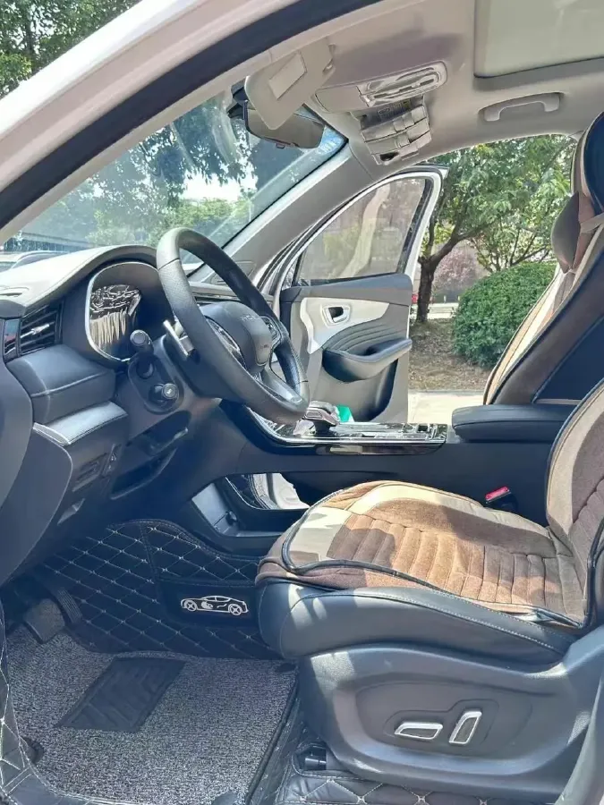 2019 Roewe RX5 MAX 2.0T 231HP L4 6DCT,autocango,china used car exporter,china ev exporter,chinese used car exporter,chinese used ev exporter