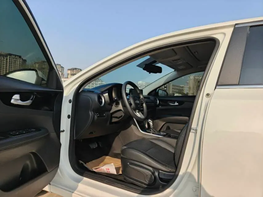 2019 Kia K3 1.5L 115HP L4 CVT,autocango,china used car exporter,china ev exporter,chinese used car exporter,chinese used ev exporter