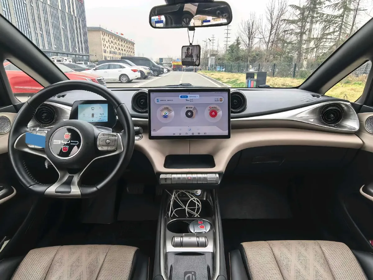 2023 BYD Dolphin BEV 44.928KWH,autocango,china used car exporter,china ev exporter,chinese used car exporter,chinese used ev exporter