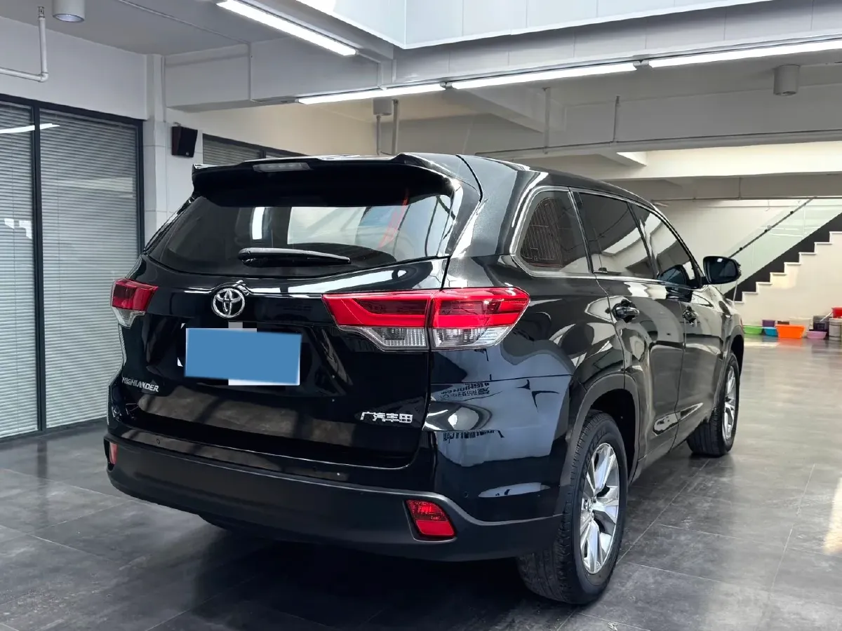 2018 Toyota Highlander 2.0T 220HP L4 6AT,autocango,china used car exporter,china ev exporter,chinese used car exporter,chinese used ev exporter