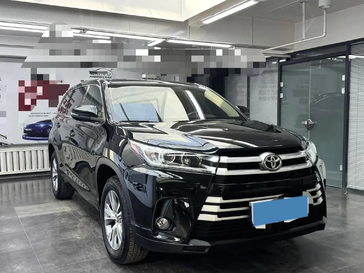 2018 Toyota Highlander 2.0T 220HP L4 6AT,autocango,china used car exporter,china ev exporter,chinese used car exporter,chinese used ev exporter