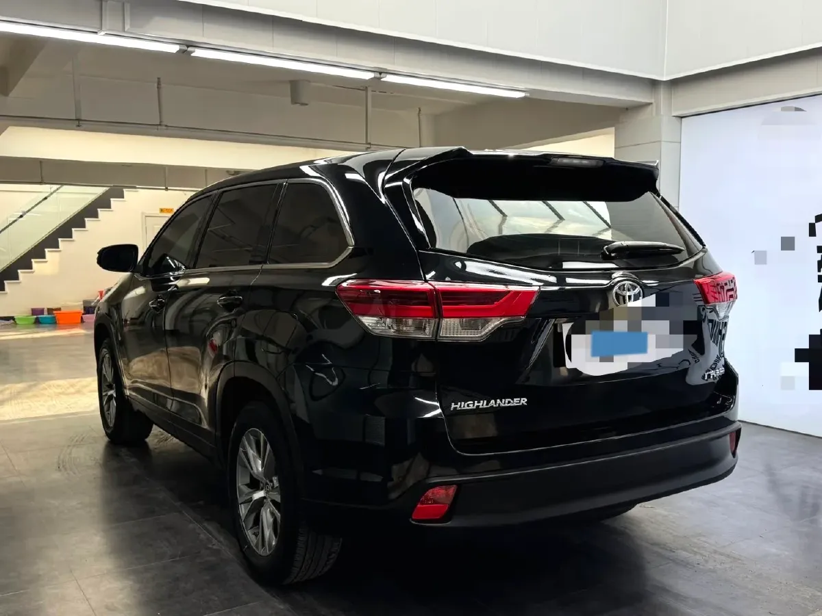 2018 Toyota Highlander 2.0T 220HP L4 6AT,autocango,china used car exporter,china ev exporter,chinese used car exporter,chinese used ev exporter