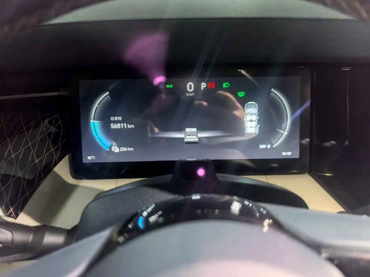 2022 Zeekr 009 BEV 116KWH,autocango,china used car exporter,china ev exporter,chinese used car exporter,chinese used ev exporter