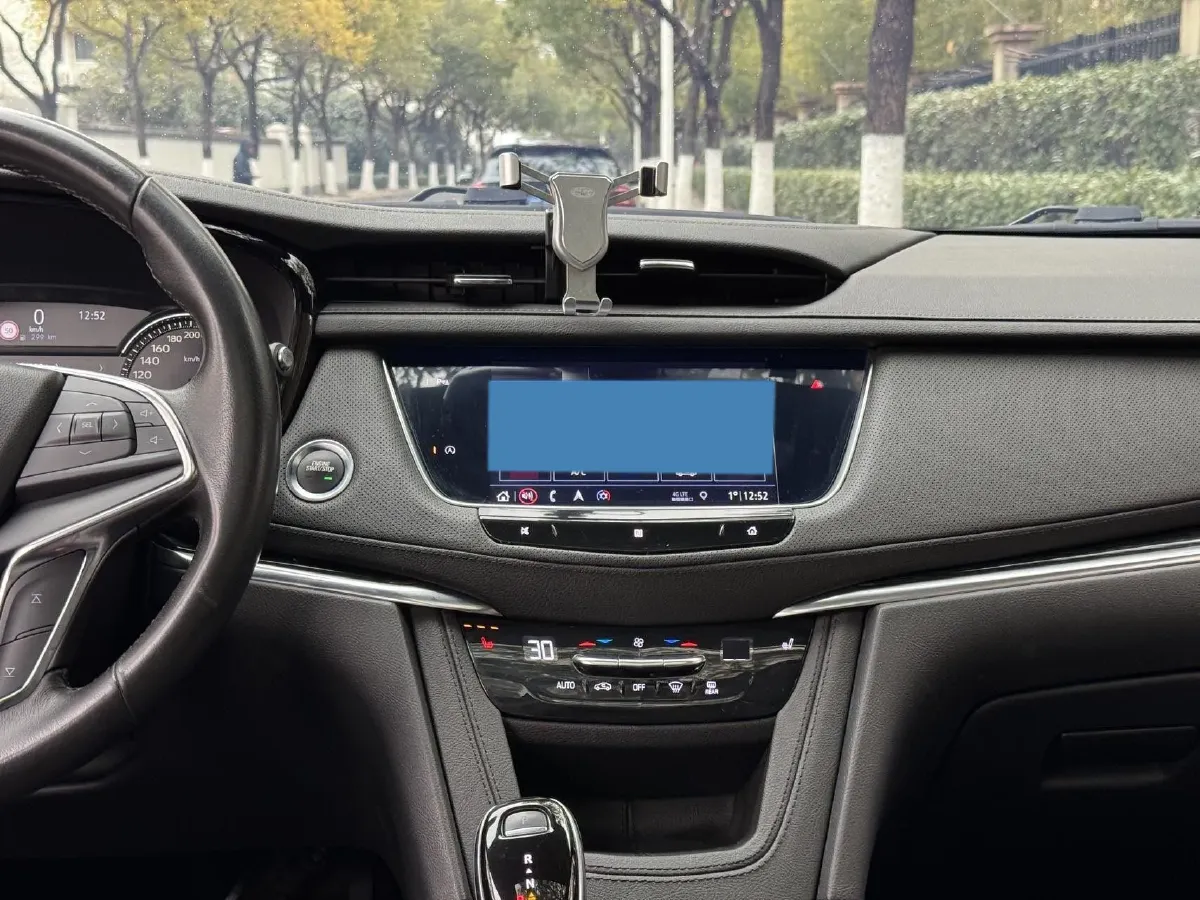 2020 Cadillac XT5 2.0T 237HP L4 9AT,autocango,china used car exporter,china ev exporter,chinese used car exporter,chinese used ev exporter