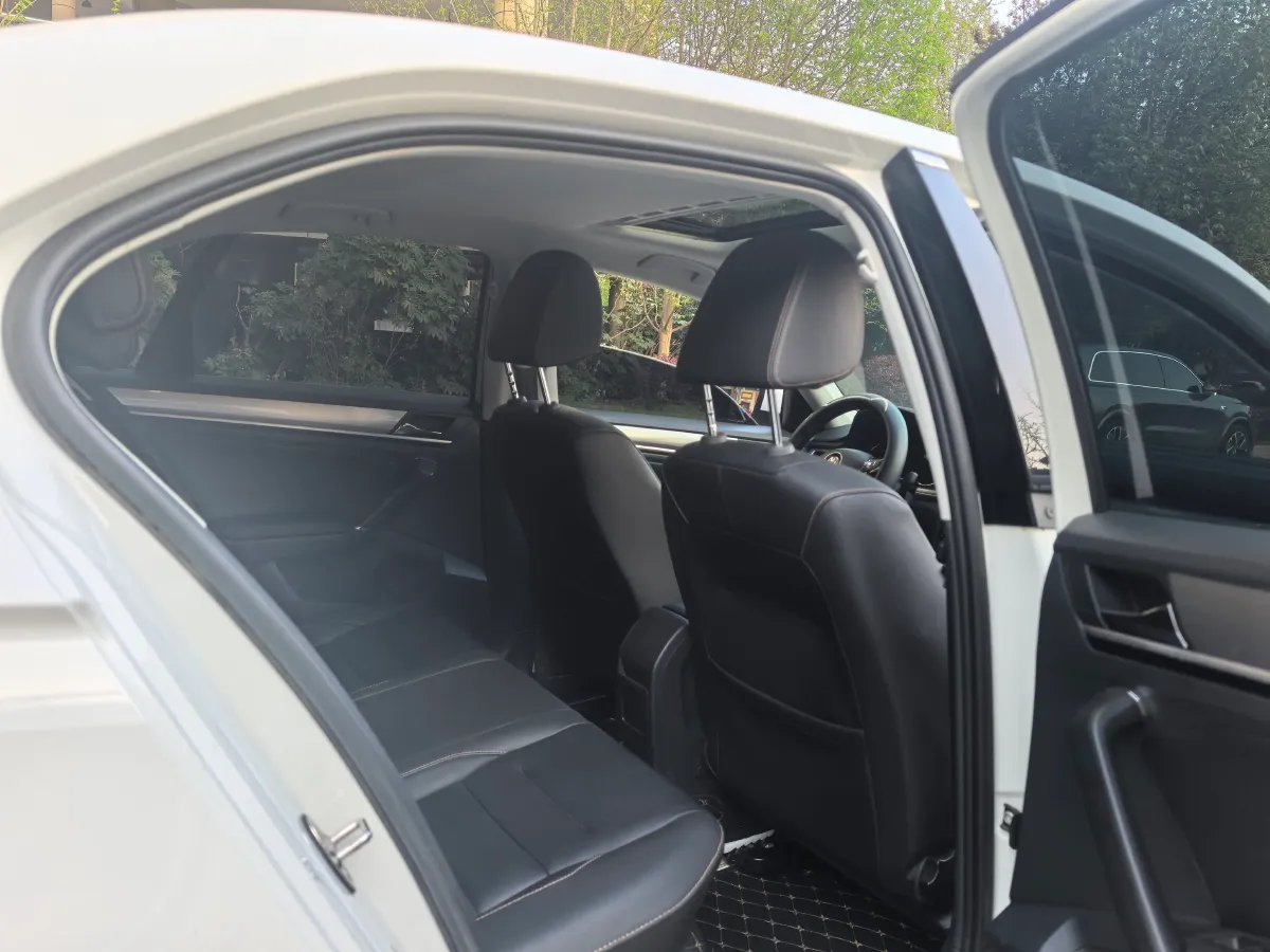 2018 Volkswagen Bora 1.5L 110HP L4 6AT,autocango,china used car exporter,china ev exporter,chinese used car exporter,chinese used ev exporter