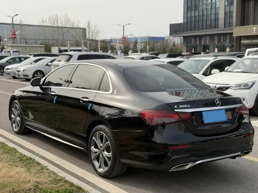 2021 Mercedes-Benz E Class 2.0T 258HP L4 9AT,autocango,china used car exporter,china ev exporter,chinese used car exporter,chinese used ev exporter
