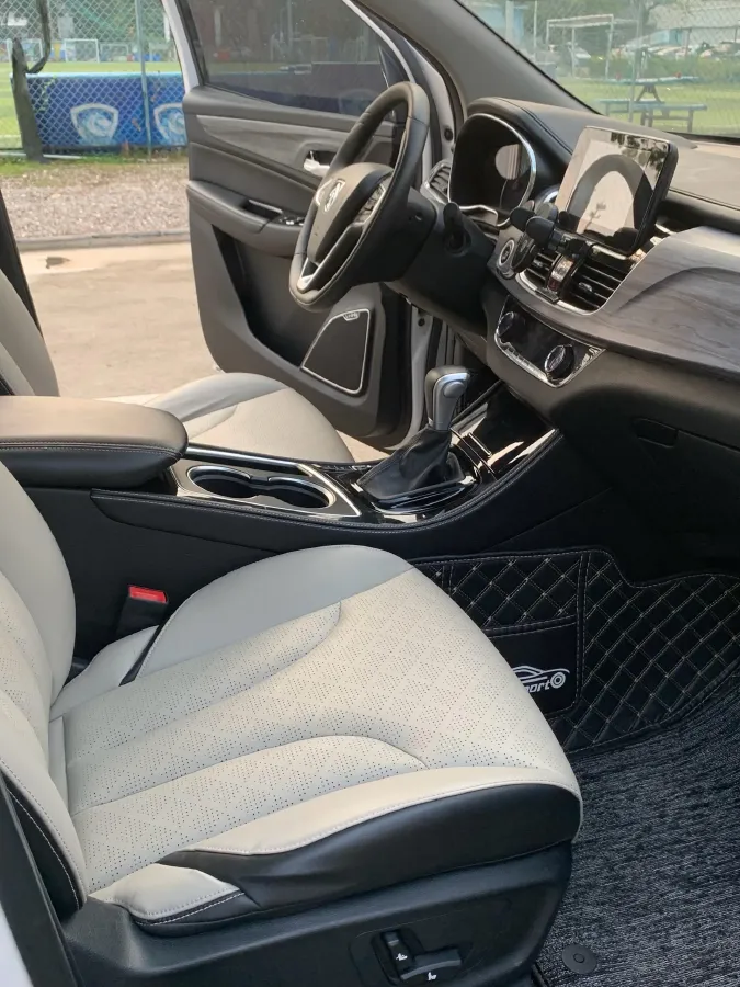 2017 BaoJun 730 1.5T 150HP L4 6DCT,autocango,china used car exporter,china ev exporter,chinese used car exporter,chinese used ev exporter