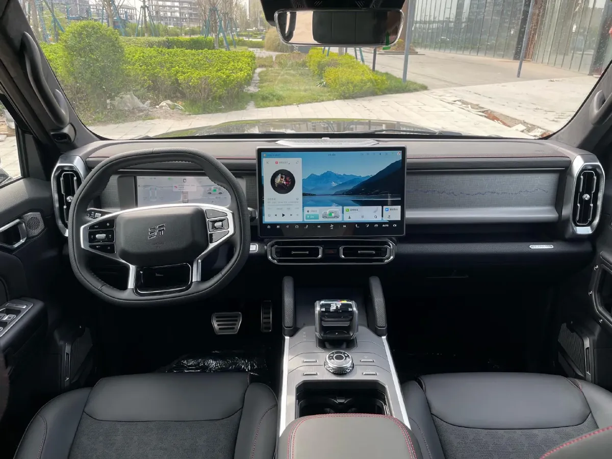 2024 Jetour ShanHai TravellerC-DM 1.5T 156HP L4 3DHT PHEV 43.24KWH,autocango,china used car exporter,china ev exporter,chinese used car exporter,chinese used ev exporter