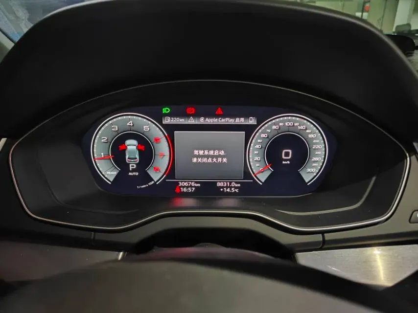 2022 Audi Q5L 2.0T 190HP L4 7DCT,autocango,china used car exporter,china ev exporter,chinese used car exporter,chinese used ev exporter