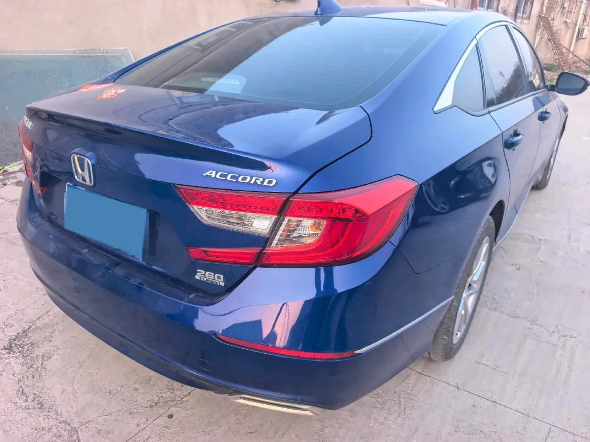 2018 Honda Accord 1.5T 194HP L4 CVT,autocango,china used car exporter,china ev exporter,chinese used car exporter,chinese used ev exporter