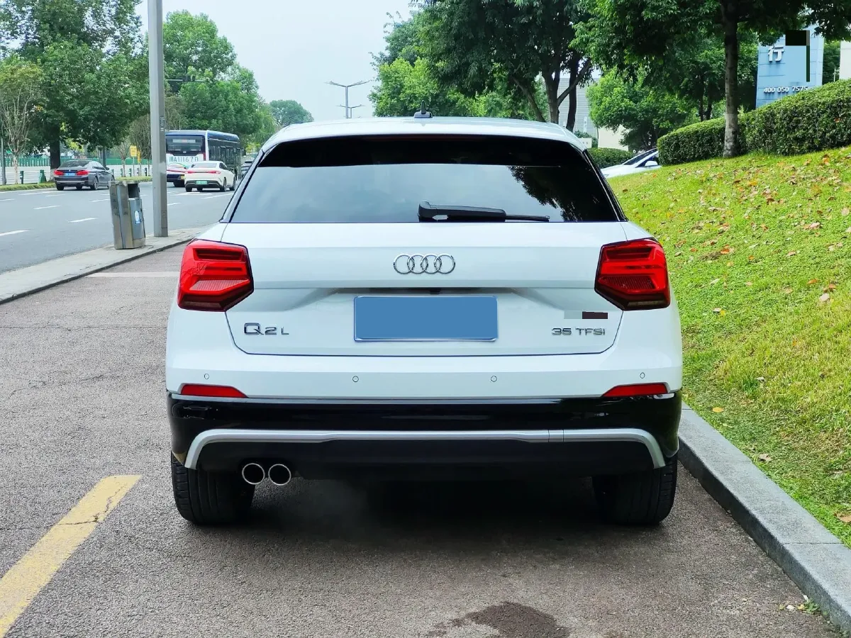 2021 Audi Q2L 1.4T 150HP L4 7DCT,autocango,china used car exporter,china ev exporter,chinese used car exporter,chinese used ev exporter