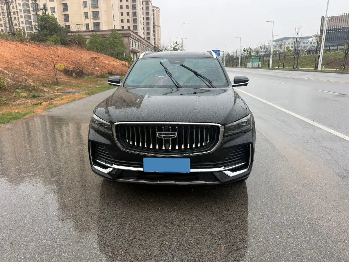 2021 Geely Monjaro 2.0T 218HP L4 7DCT,autocango,china used car exporter,china ev exporter,chinese used car exporter,chinese used ev exporter