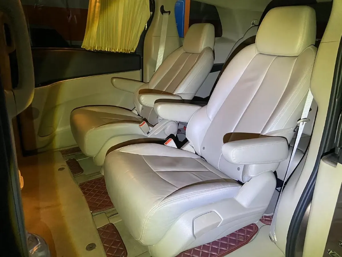 2018 Buick GL8 2.0T 260HP L4 6AT,autocango,china used car exporter,china ev exporter,chinese used car exporter,chinese used ev exporter