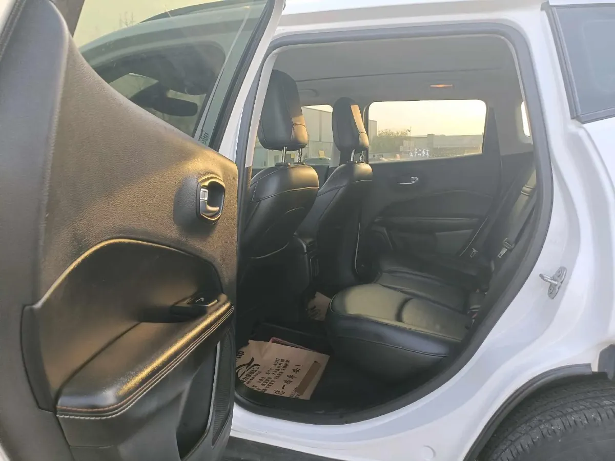 2017 Jeep Compass 1.4T 165HP L4 7DCT,autocango,china used car exporter,china ev exporter,chinese used car exporter,chinese used ev exporter