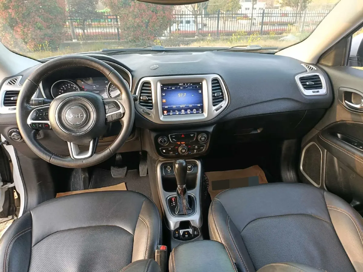 2017 Jeep Compass 1.4T 165HP L4 7DCT,autocango,china used car exporter,china ev exporter,chinese used car exporter,chinese used ev exporter