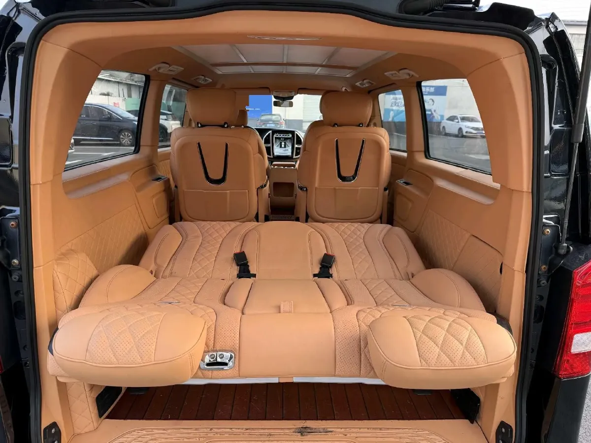 2020 Mercedes-Benz Vito 2.0T 211HP L4 9AT,autocango,china used car exporter,china ev exporter,chinese used car exporter,chinese used ev exporter