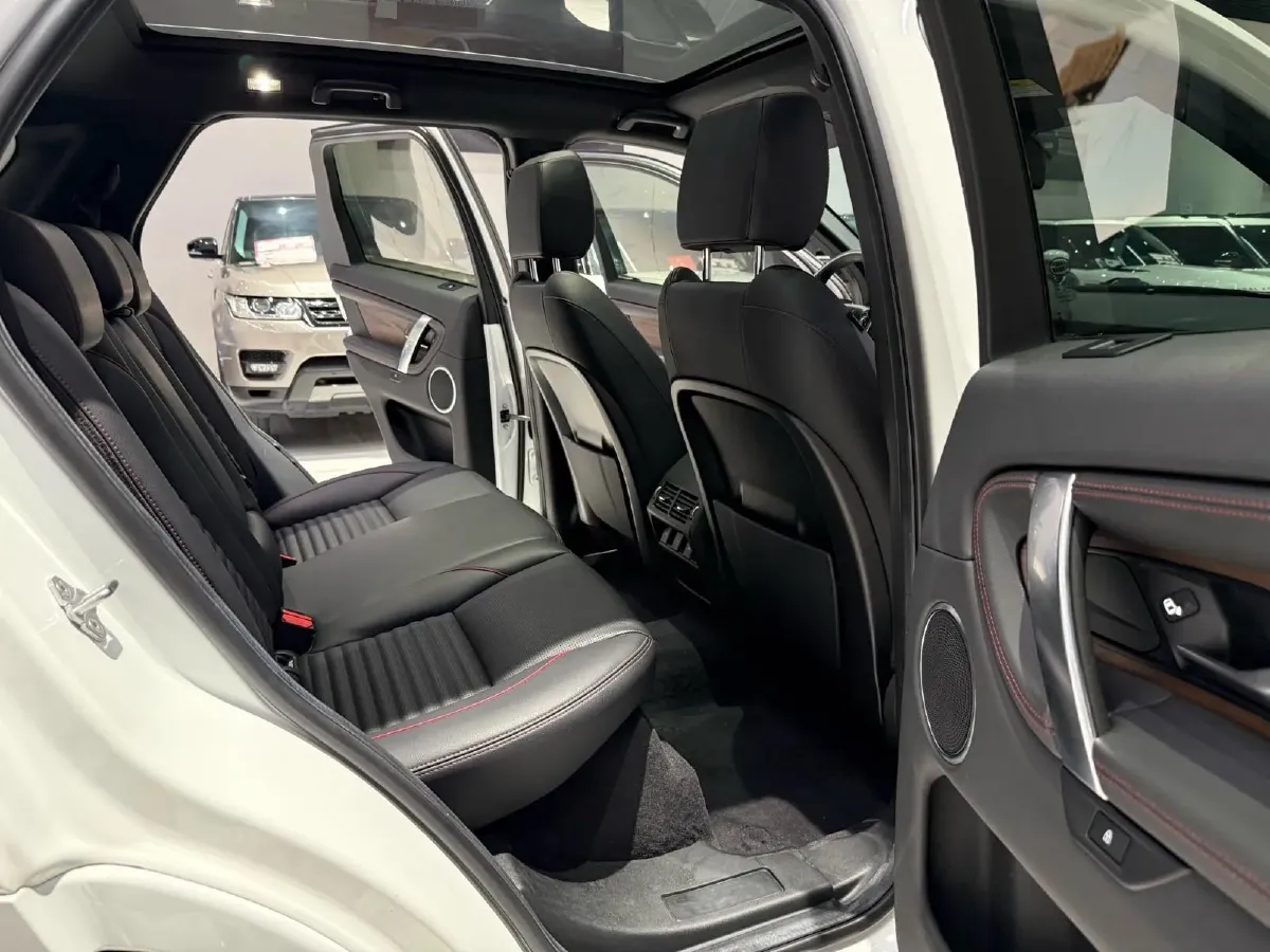 2021 Land Rover Discovery Sport 1.5T 200HP L3 8AT PHEV,autocango,china used car exporter,china ev exporter,chinese used car exporter,chinese used ev exporter