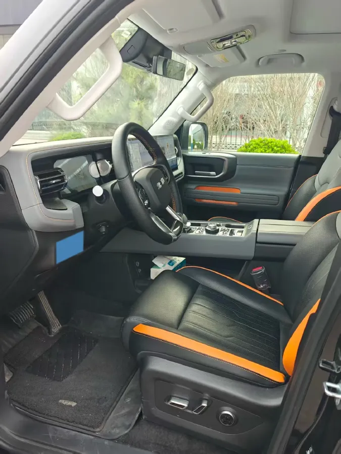 2025 Beijing BJ40 REEV REEV 188HP REEV 40.3KWH,autocango,china used car exporter,china ev exporter,chinese used car exporter,chinese used ev exporter