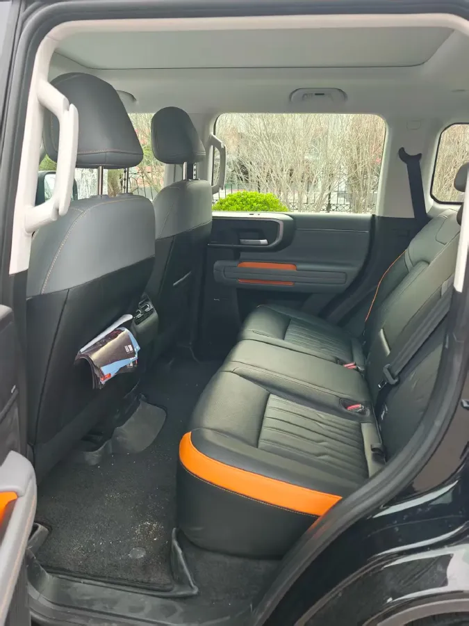 2025 Beijing BJ40 REEV REEV 188HP REEV 40.3KWH,autocango,china used car exporter,china ev exporter,chinese used car exporter,chinese used ev exporter