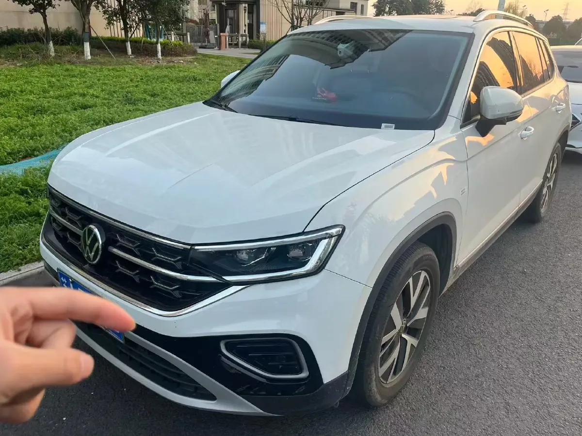 2025 Volkswagen Tayron 1.5T 160HP L4 7DCT,autocango,china used car exporter,china ev exporter,chinese used car exporter,chinese used ev exporter