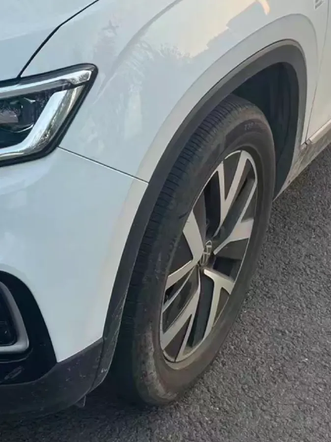 2025 Volkswagen Tayron 1.5T 160HP L4 7DCT,autocango,china used car exporter,china ev exporter,chinese used car exporter,chinese used ev exporter