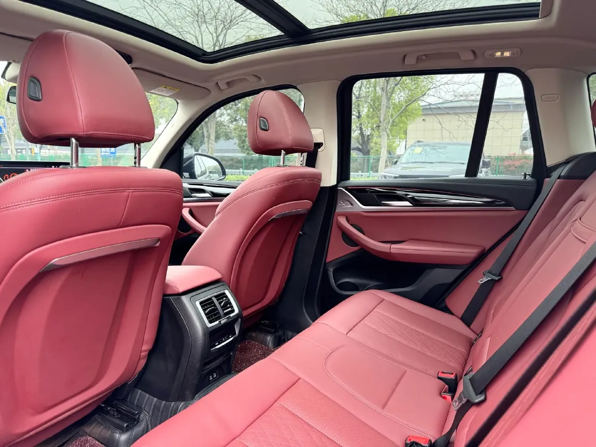 2022 BMW X3 2.0T 184HP L4 8AT,autocango,china used car exporter,china ev exporter,chinese used car exporter,chinese used ev exporter