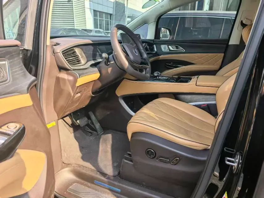 2024 Denza D9 1.5T 139HP L4 E-CVT PHEV 40KWH,autocango,china used car exporter,china ev exporter,chinese used car exporter,chinese used ev exporter