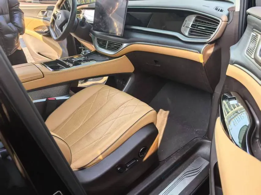 2024 Denza D9 1.5T 139HP L4 E-CVT PHEV 40KWH,autocango,china used car exporter,china ev exporter,chinese used car exporter,chinese used ev exporter