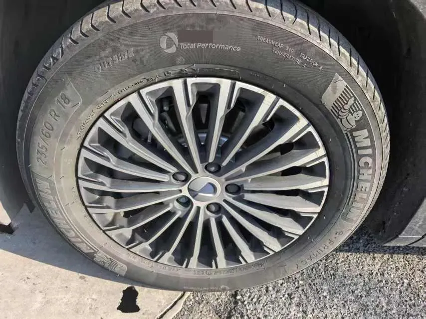 2024 Denza D9 1.5T 139HP L4 E-CVT PHEV 40KWH,autocango,china used car exporter,china ev exporter,chinese used car exporter,chinese used ev exporter