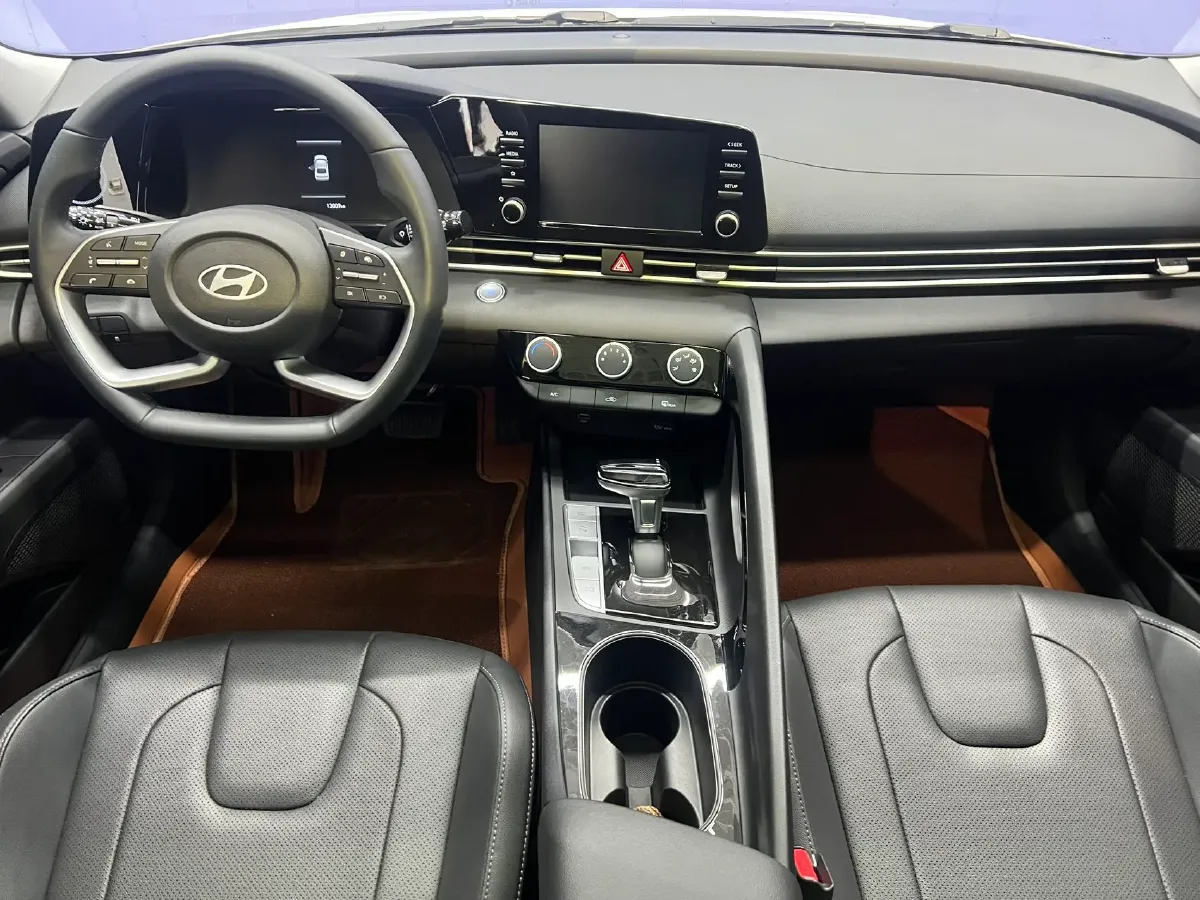 2023 Hyundai Elantra 1.5L 115HP L4 CVT,autocango,china used car exporter,china ev exporter,chinese used car exporter,chinese used ev exporter