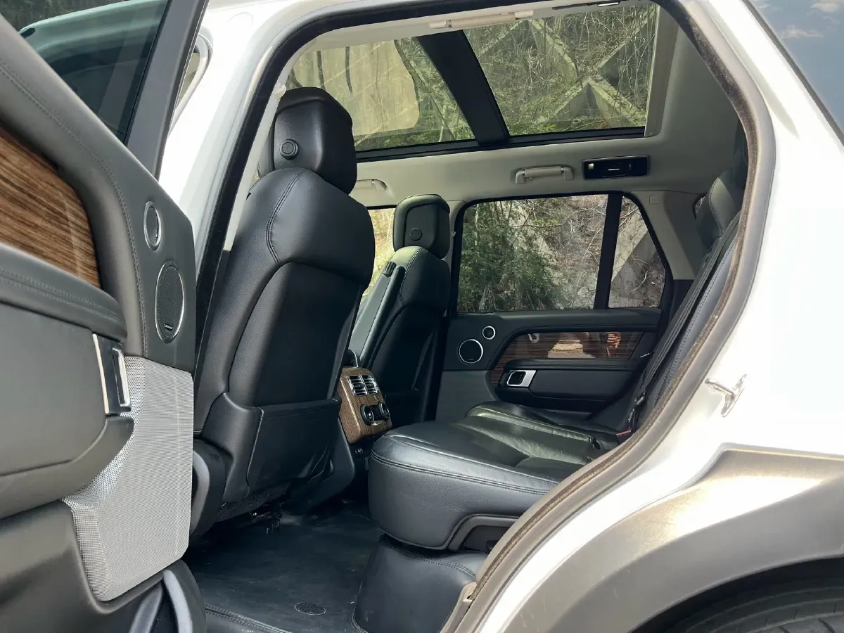 2018 Land Rover Range Rover 3.0T 340HP V6 8AT,autocango,china used car exporter,china ev exporter,chinese used car exporter,chinese used ev exporter