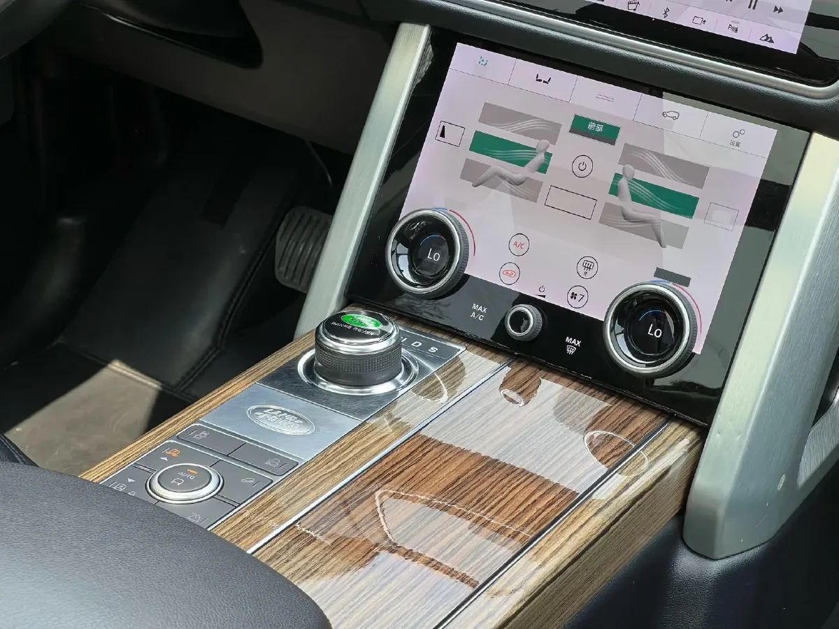 2018 Land Rover Range Rover 3.0T 340HP V6 8AT,autocango,china used car exporter,china ev exporter,chinese used car exporter,chinese used ev exporter